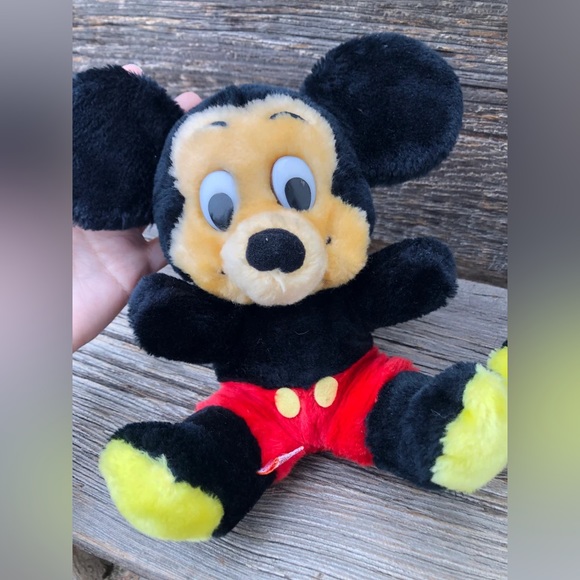 ❤️🖤Vintage Minnie Mouse & Mickey Mouse stuffed toys Vtg Disney Plush Dakin🖤❤️ - Picture 3 of 11